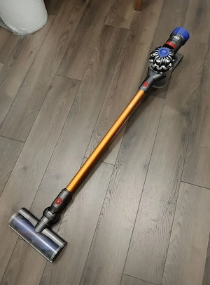 Dyson V8 Absolute