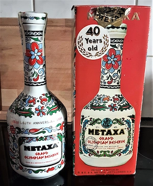 Metaxa Grand Olympian Reserve 40 Years Old Porzellan Karaffe ungeöffnet in OVP