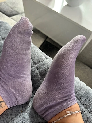 Stinke Söckchen 14.Std Flug hinter sich insg über 24 Stunden getragen     