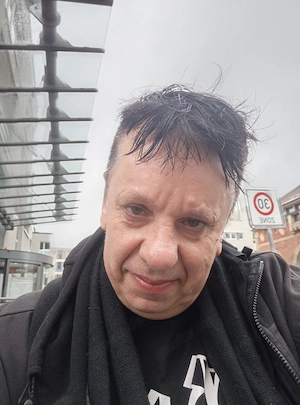 Suche Geile Frau oder paar für gute Sex Treffen 