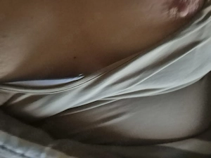 Tausche Tittenbilder, geile Texte