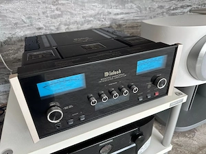 McIntosh MA8900 AC Limited Edition Makelloser Vollverstärker 8.2023 Full Set !