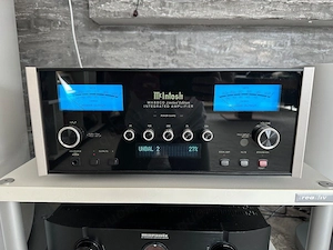 McIntosh MA8900 AC Limited Edition Makelloser Vollverstärker 8.2023 Full Set ! Bild 8