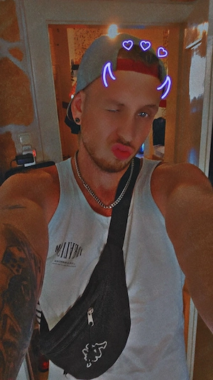 Content Creatorin mit exklusiven Inhalten   jetzt entdecken