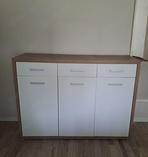 Geräumige schöne Kommode zu verkaufen