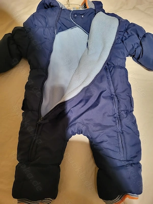 Babyskianzug zum Schlittenfahren und Spazierenfahren