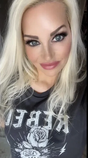 Geile deutsche Milf Sandy  Bild 4