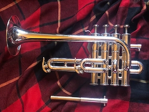 Yamaha Custom Piccolo Trompete Bild 5