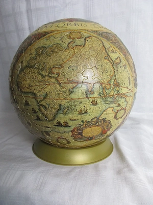 3D Puzzle mit Sockel