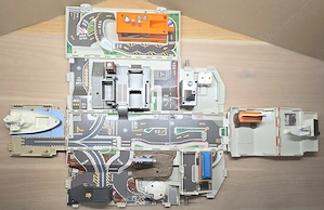 Micro Machines Super Stunt City Truck 1986 Galoob Toys   Vintage Spielset + 14 Autos    Bild 5