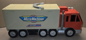 Micro Machines Super Stunt City Truck 1986 Galoob Toys   Vintage Spielset + 14 Autos    Bild 2