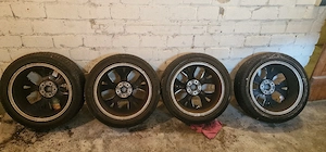 Sommerreifen 215 50 R18 auf Alufelgen   Pirelli Cinturato P7   Seat Ateca