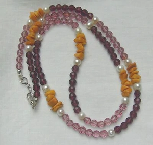 Halskette, Longkette, mit Kristallperlen, Perlen und den Jade