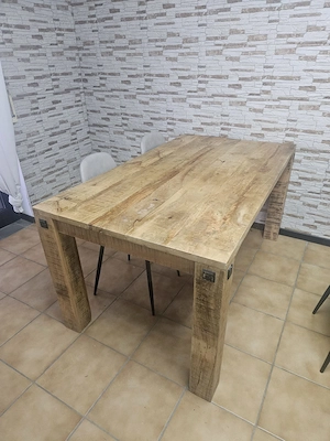Massiver Holztisch   Esstisch   160 90 cm