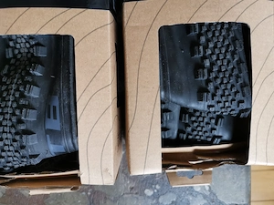 Verkaufe 2 x Fahrradreifen WTB 44 700c