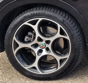 Alfa Romeo Kompletträder 19 Zoll - Sehr guter Zustand