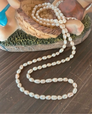 Wunderschöne natürliche Salzwasserperlenkette