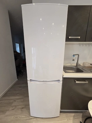 Bauknecht Kühlgefrierkombination KGNA301 | NoFrost | 188 cm hoch