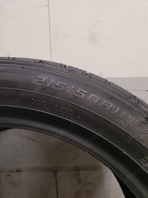 Sommerreifen von Falken in der Größe 215 50 R18
