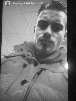 Jung attraktiv und wild 