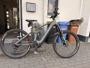 Cube Stereo Hybrid 160 HPC TM 750, Gr. M, EMTB, nur 321 KM, Wie Neu
