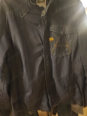 dieser Jacke Größe XL