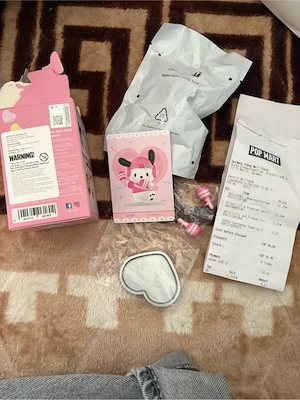 Pop Mart Pochacco Figur (neu, am 01.04.26 gekauft, unbenutzt)