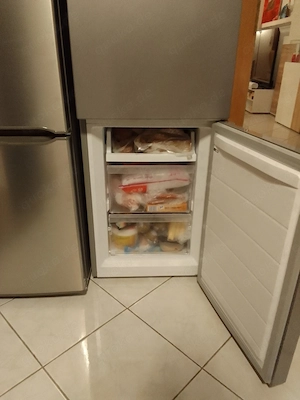 Kühlschrank 150 x 47 x 50  174 Liter