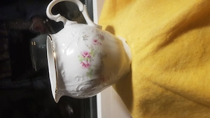 Milchkännchen aus Porzellan ojne Deckel 