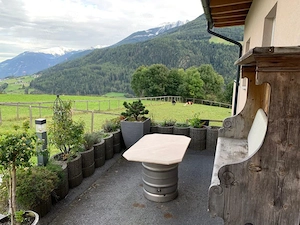 Einfamilienhaus in Tirol in bester Lage und schöner Aussicht Bild 5