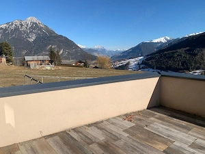 Einfamilienhaus in Tirol in bester Lage und schöner Aussicht Bild 6