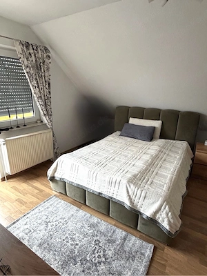 Polsterbett 160x200 + Matratze + Gel-Topper   wie neu