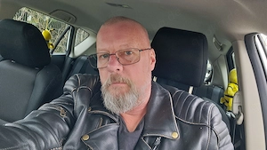 M 55 180 schlank sucht Sie kurvig für xxx