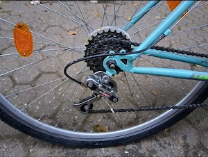 Ich verkaufe hier ein Damen und Herren Mountainbike 28 zoll 