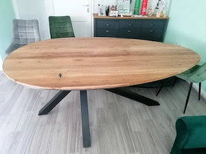 Esstisch oval Massivholz 