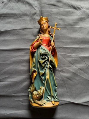 Heilige Margareta, koloriert   31 cm ( Holzschnitzerei )