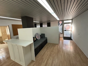 Büro, Kosmetik, Therapie-Raum zu vermieten