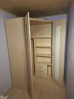 Eckkleiderschrank 1,27x1,13x2,16 m Schlafzimmer oder Kinder Jugend Kleiderschrank Bild 2