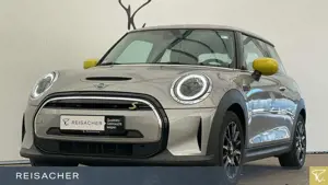 MINI Cooper SE A Classic-Trim PDC Navi LED DAB KlimA