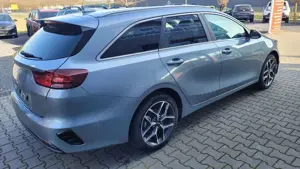 Kia Ceed SW / cee'd SW Kia Ceed SW AT Top*VollLED*Navi*Shzg*Cam* Bild 4
