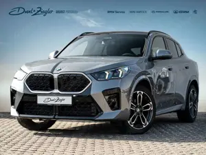 BMW X2 sDrive18d M-Sport AHK PANO aLED AktSitz KoZg