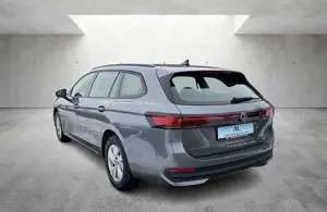 Volkswagen Passat Variant 1.5 eTSI DSG/AHK/ACC/RFK/PDC/APP-Connect Bild 4