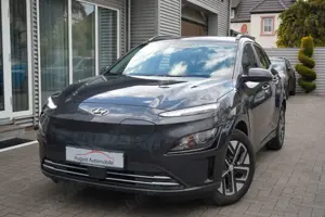 Hyundai KONA KONA Select 3Phasen Lenk+SHZ ACC Keyless Kamera