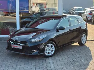 Kia Ceed / cee'd Ceed 1.5 T-GDI Vision + KOMFORTPAKET+AUTOMATIK