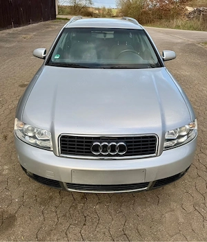 Audi A4 B6 1,8T Kombi - Multitronic- TÜV bis 10 27 