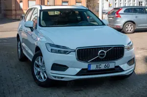 Volvo XC60 B4 AWD Diesel Momentum Pro