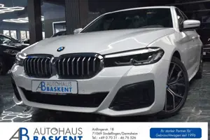 BMW 520 d M SPORT*LIVE COCKPIT*LED*SHZ*KAMERA*PDC