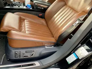 Volkswagen Phaeton Phaeton Diesel 3.0 V6 TDI DPF 4MOTION langer Radstand Aut (4 Sitzer) Bild 5
