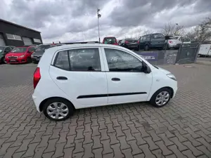 Hyundai i10 i10 5 Star Edition/TÜV NEU/5Tur/ZV/Eu5/Allwette Bild 4