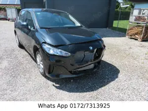 BMW 218 i Active Tourer  Airbag alle zu Motor läuft